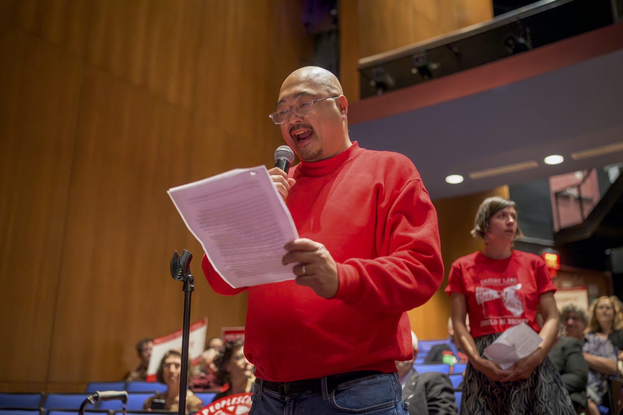 Frans Albarillo testifies on the ongoing mold crisis at Medgar Evers college (Photo by Erik McGregor)