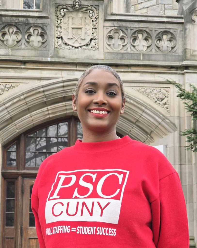 Signing up new members, growing the union