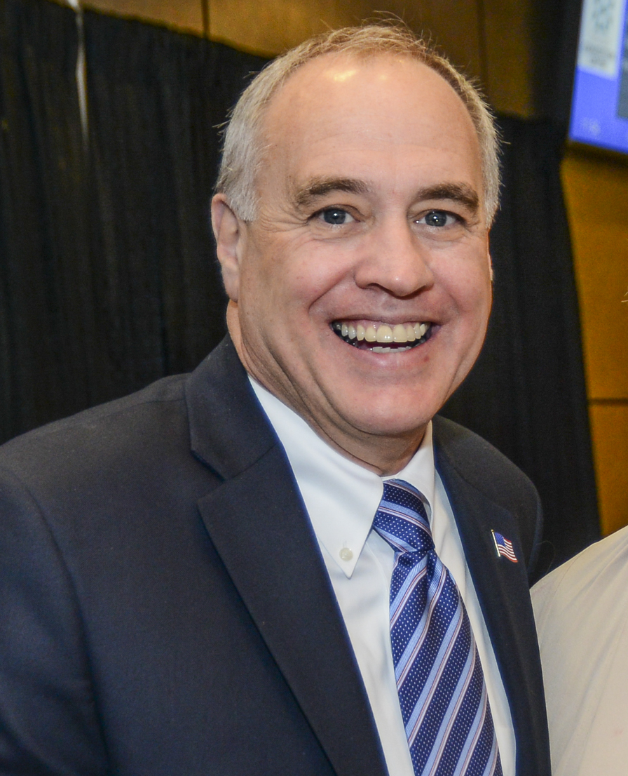 Comptroller Thomas P. DiNapoli from NYSUT RA 5-2015_crop